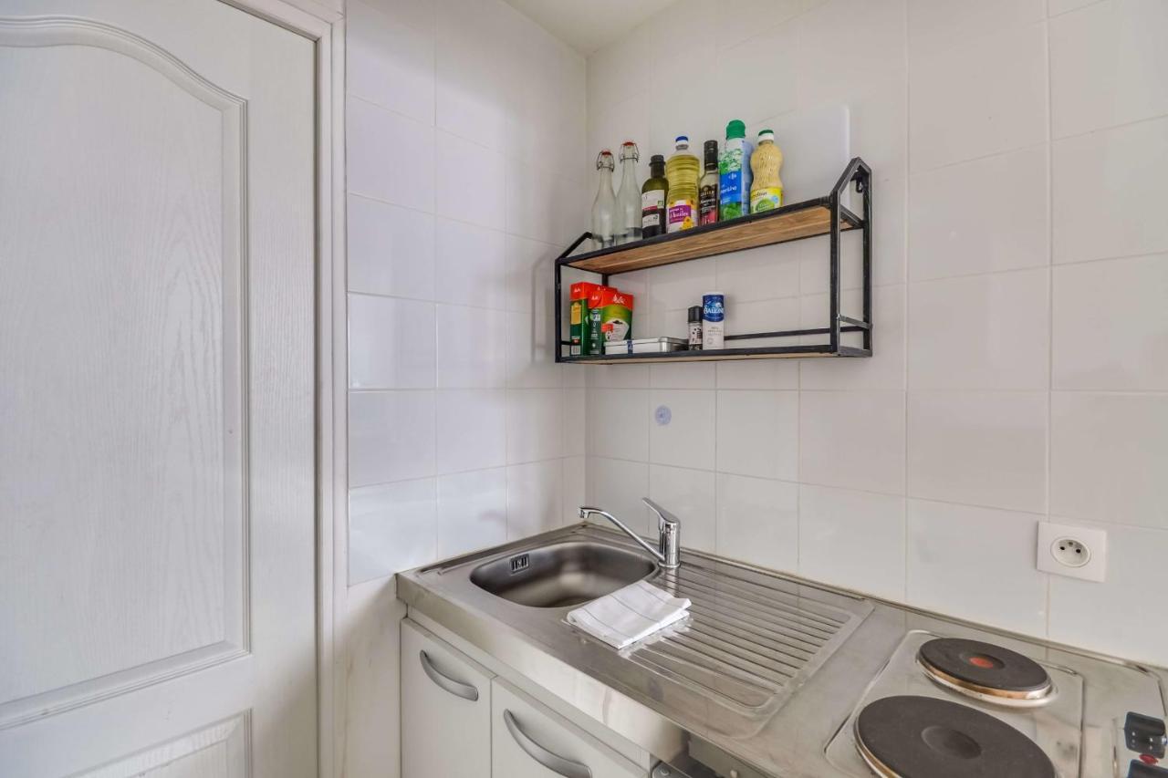 Guestready - Bel Apt A 6 Min Du Metro Gare Du Nord Paris Exteriör bild